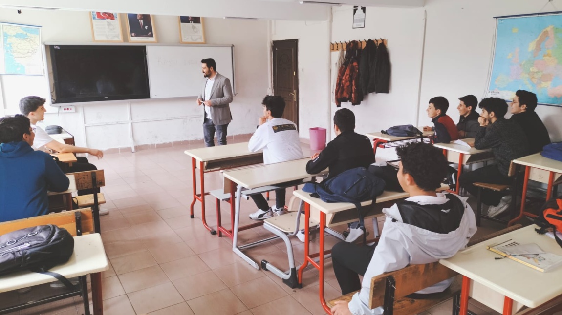 Sınav Kaygısı,Motivasyon ,Dikkat ve Odaklanma Seminerleri Yapıldı